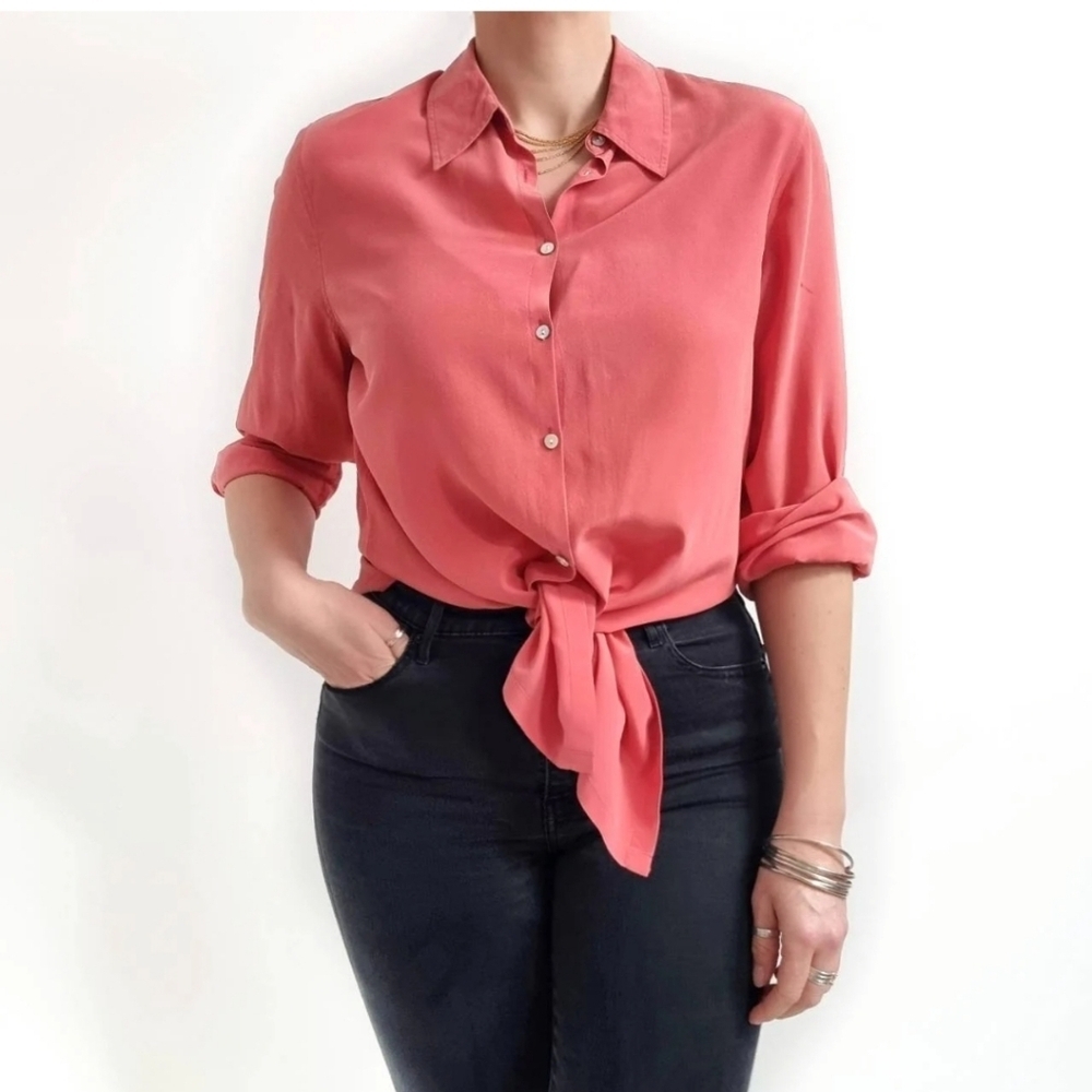 Koret Women's Coral Pink Collared Button-Up Blouse Size L (NWT) & Extra Button